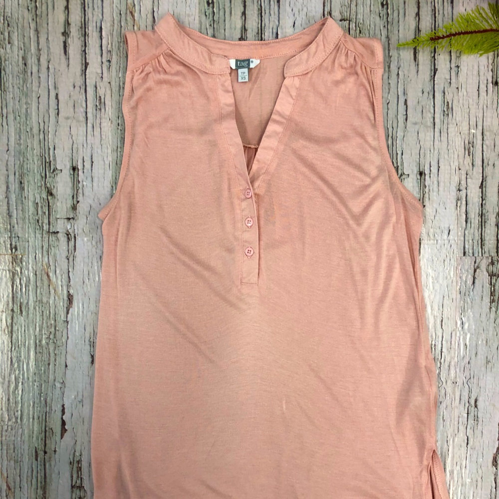 Tag Pink Tank Top with buttons, Size XS